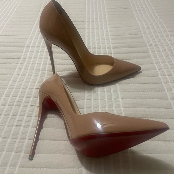 Sexy and Beautiful So Kate Nude heels.  Perfect for a night out. - Picture 5 of 5